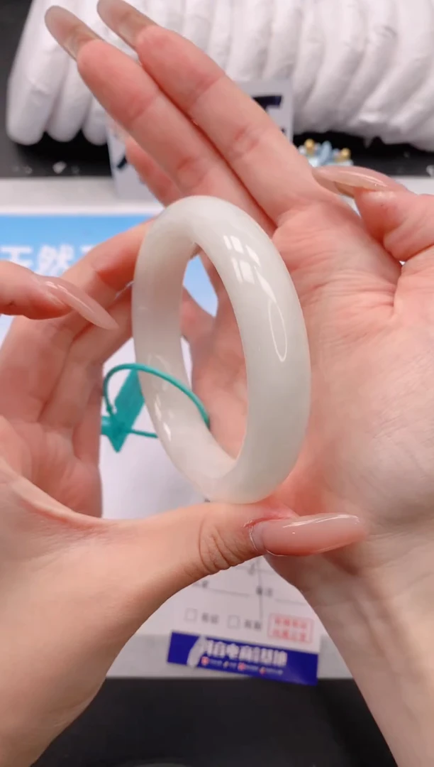 未镶嵌手镯和田玉5V46-59