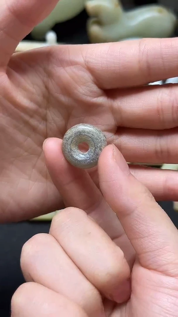 和田玉未镶嵌挂件1