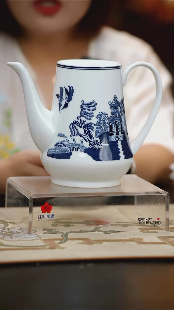 1个微瑕古典园林无盖大茶壶