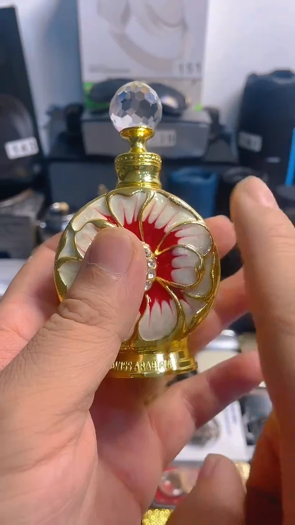 瓷片闪购商品 如图所示