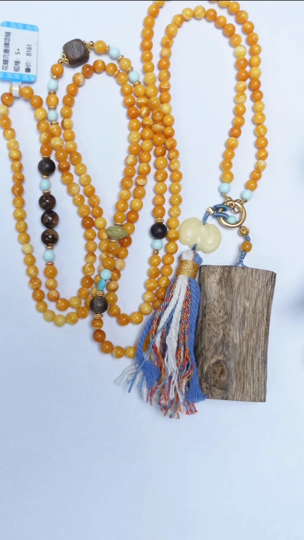 蜜蜡颈饰未镶嵌花蜡沉香项链