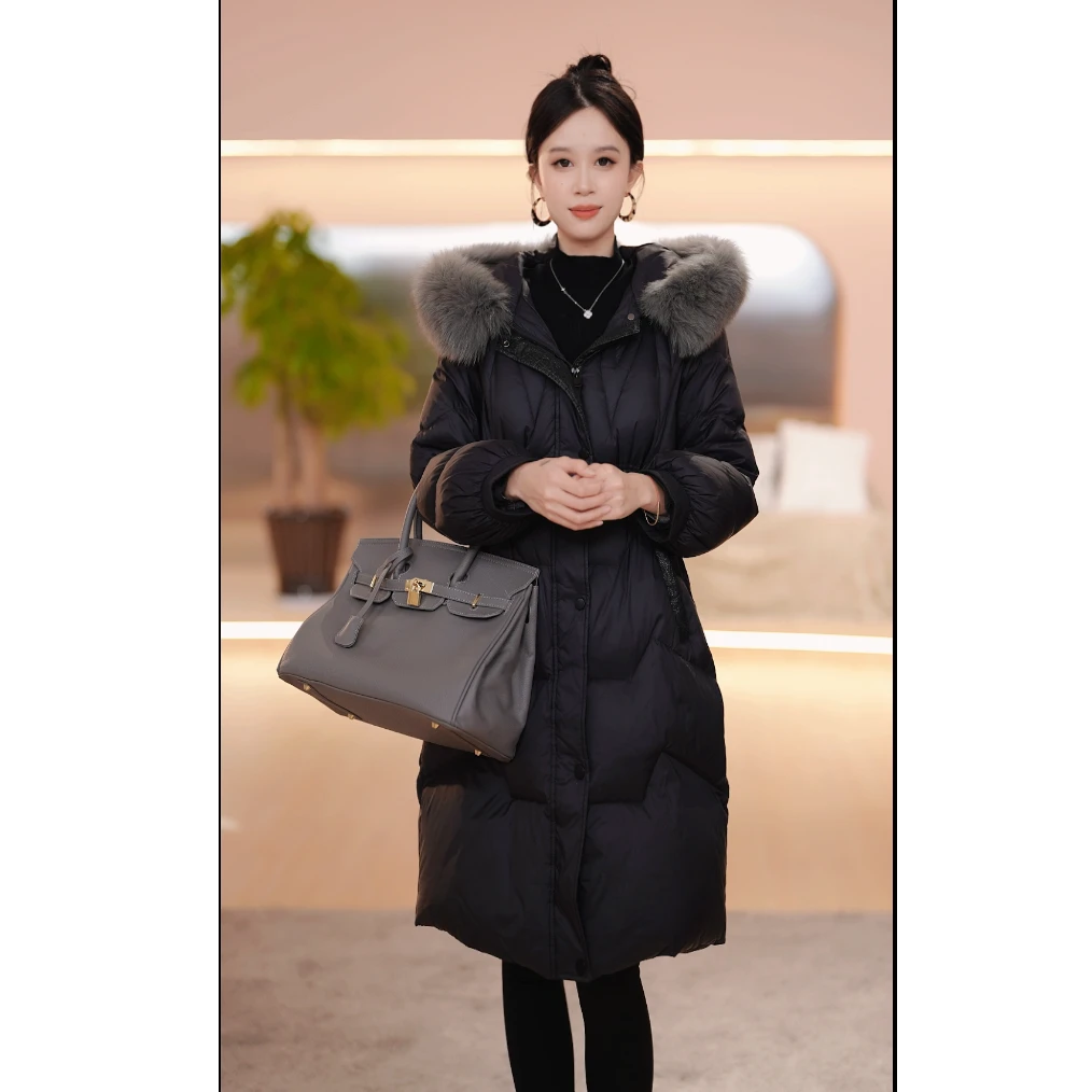 【新国标90绒】YAYA鸭鸭显瘦连帽大狐狸毛领保暖中长款法式羽绒服