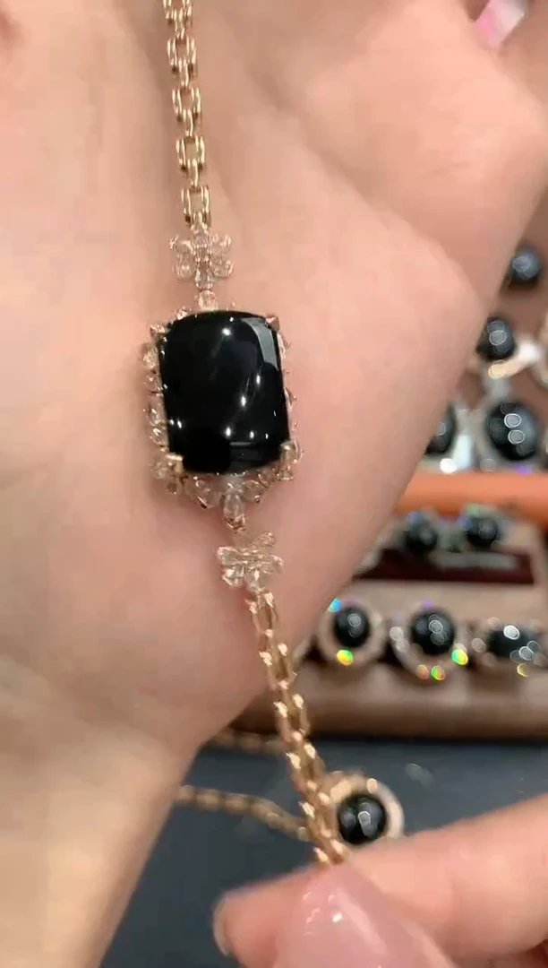 18K金镶嵌手链翡翠q93