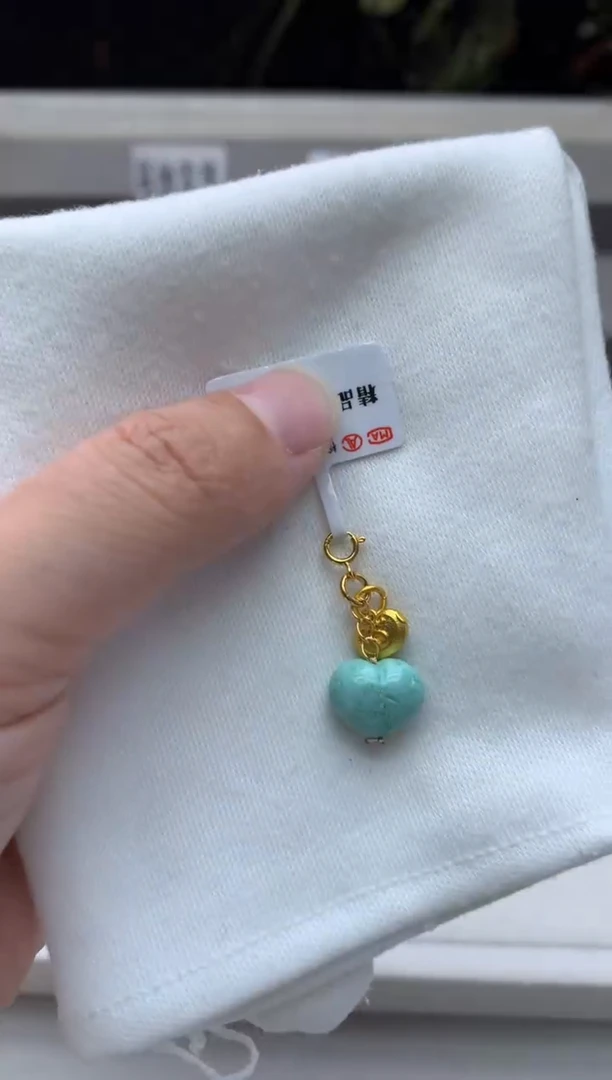 未镶嵌挂件南红玛瑙Q120