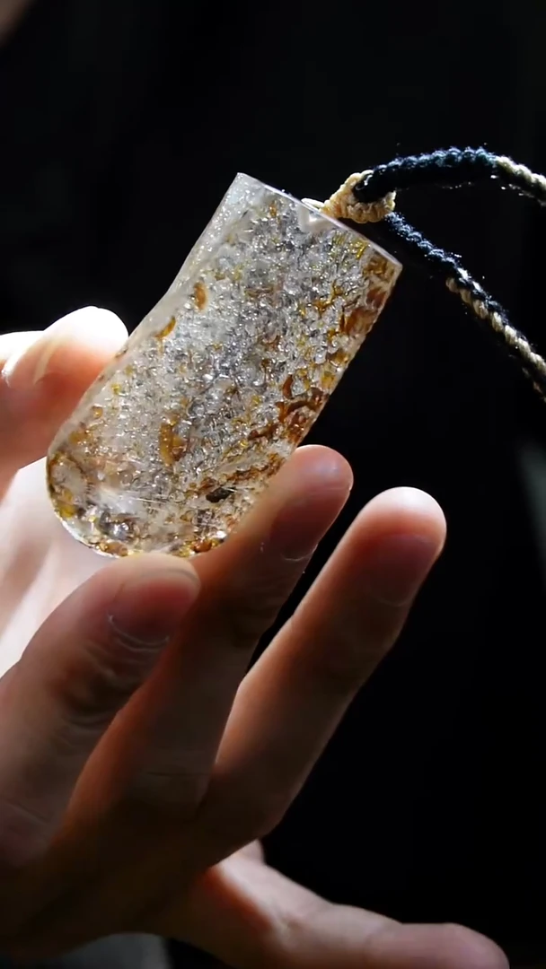 吊坠(赠链)未镶嵌水晶水晶