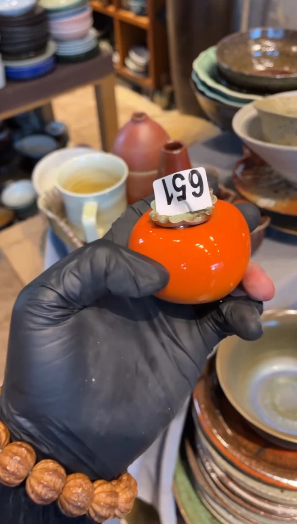 【闪购商品】瓷片651，柿子茶叶罐子