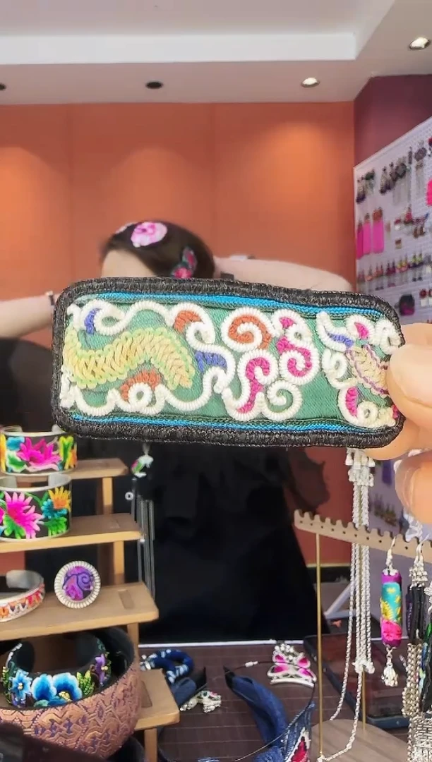 【闪购商品】织绣非遗刺绣耳环