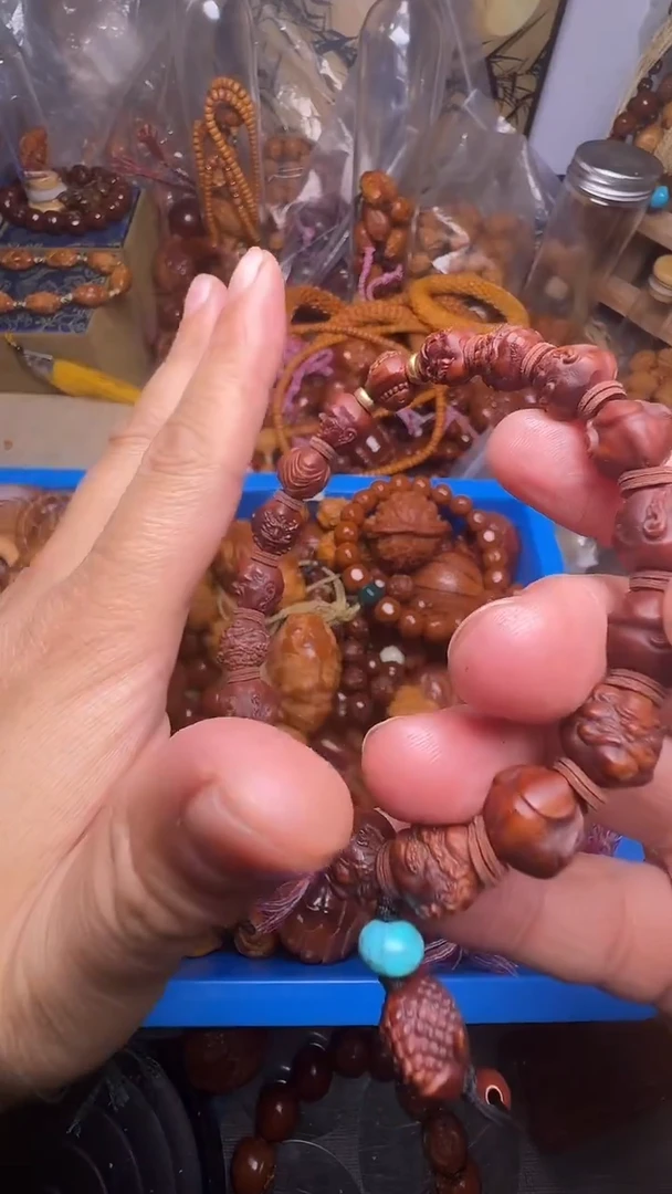 手串橄榄核桃核十八罗汉