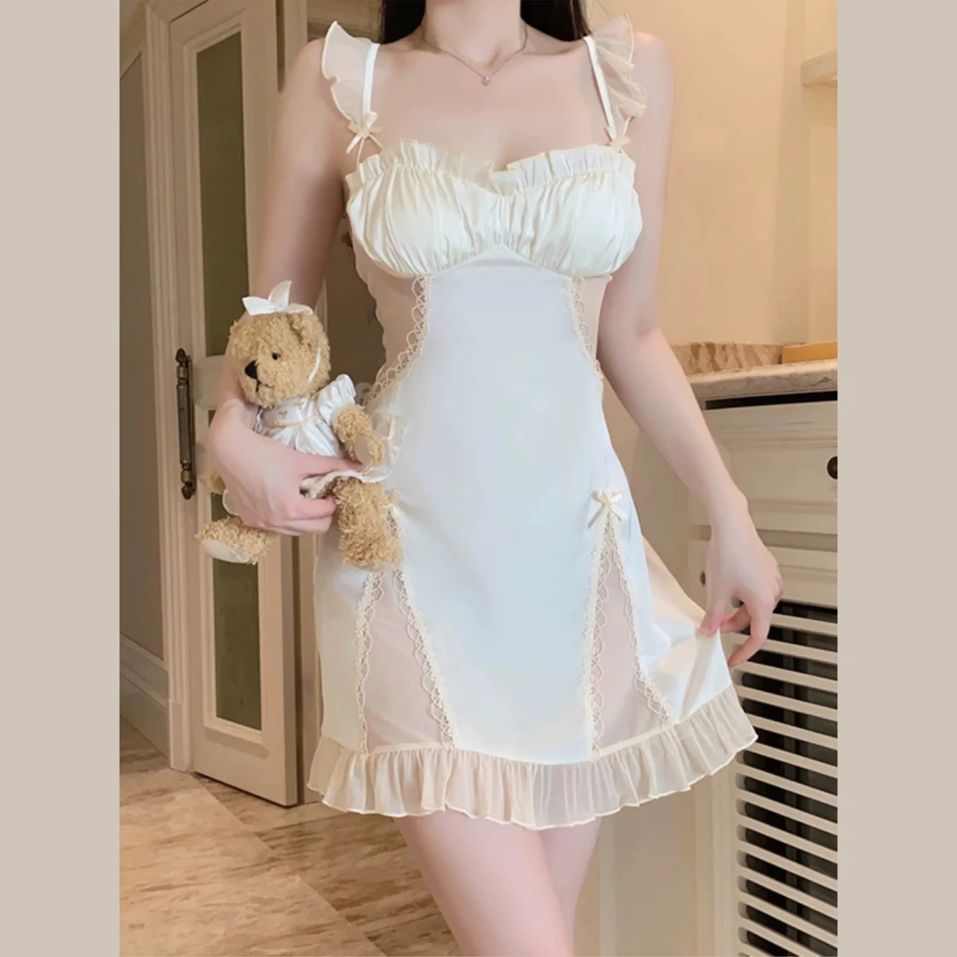 冰丝吊带睡裙女春秋季缎面带胸垫性感蕾丝纯欲睡衣Q83