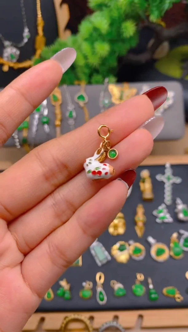 吊坠(不含链)银S925镶嵌翡翠兔子