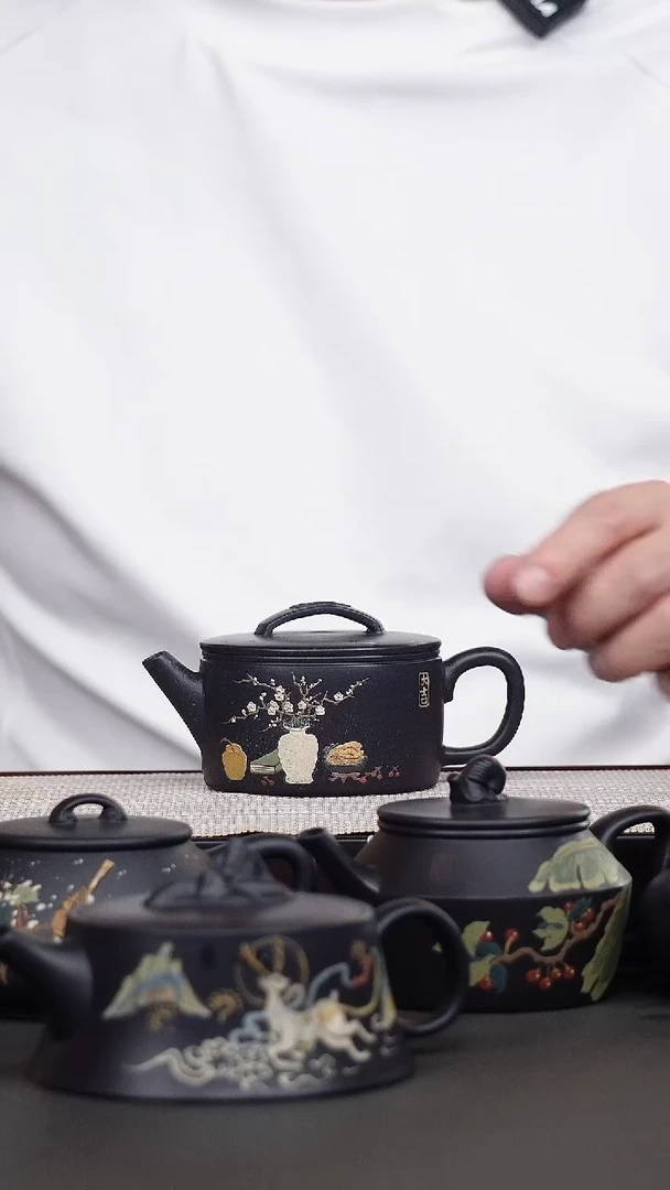 茶壶紫砂黑泥泥绘汉瓦