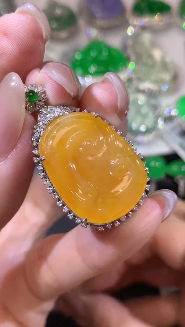 翡翠18K金镶嵌吊坠(不含链)C31