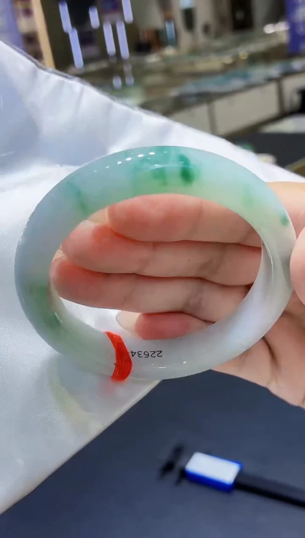 未镶嵌手镯翡翠翡翠手镯56