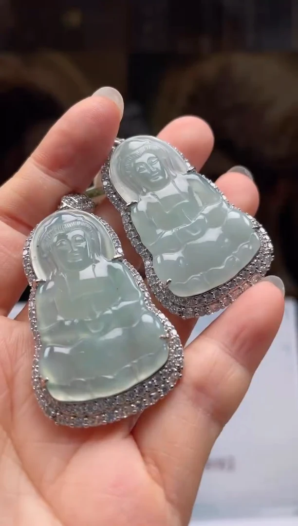 翡翠未镶嵌颈饰多样性发货 (只发一件) *MC13