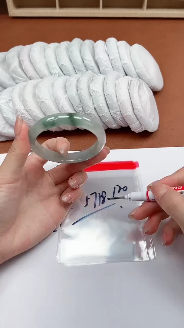 缅风精品手镯礼盒装120