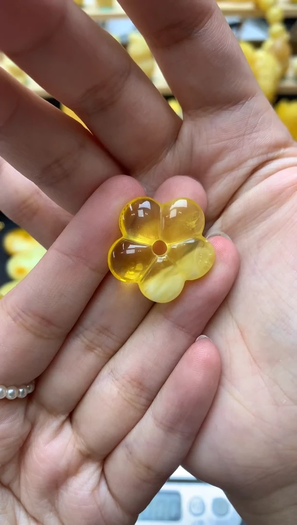 琥珀未镶嵌珠宝奇石100琥珀蜜蜡微瑕