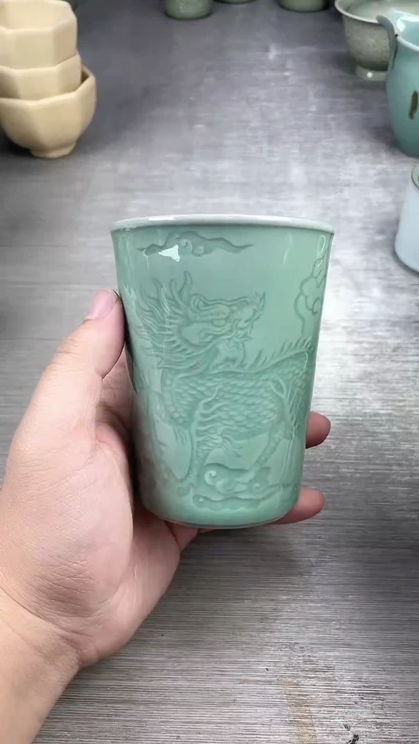 青瓷仓储清仓福利麒麟