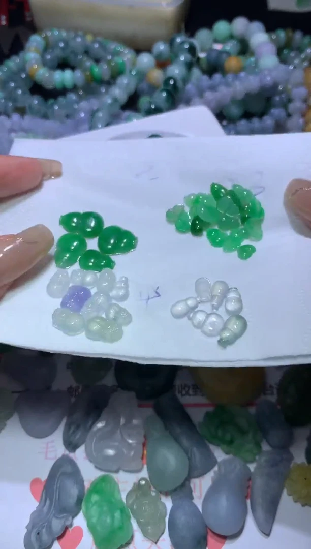 【闪购商品】定制翡翠未镶嵌MJX040047