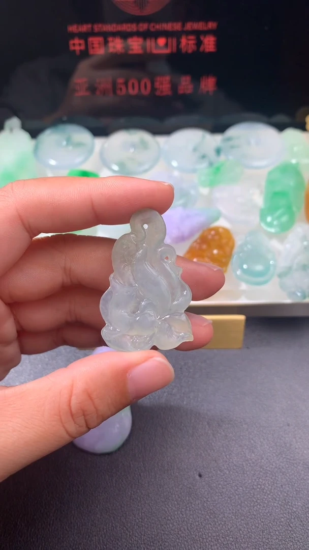 未镶嵌定制翡翠