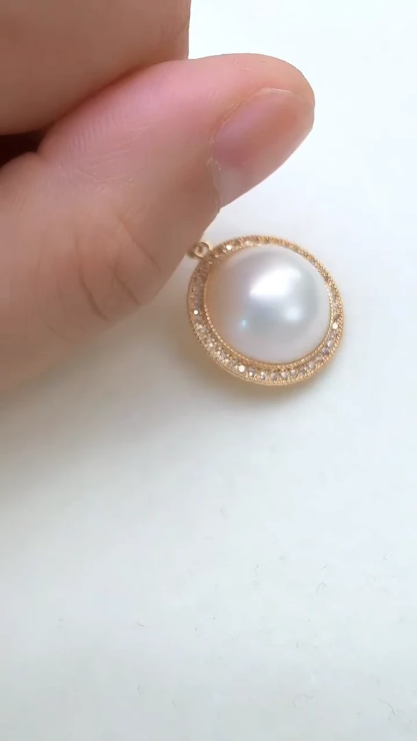 合金拼合珍珠（马贝珠）颈饰金色太阳花