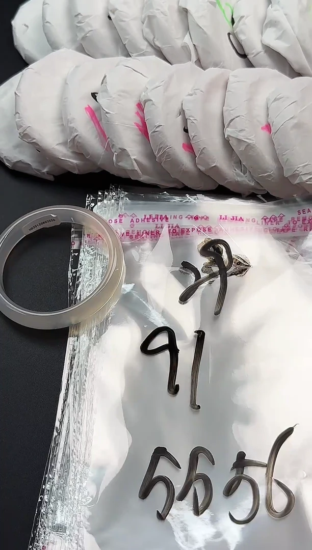 手镯玛瑙/玉髓未镶嵌玛瑙玉髓手镯