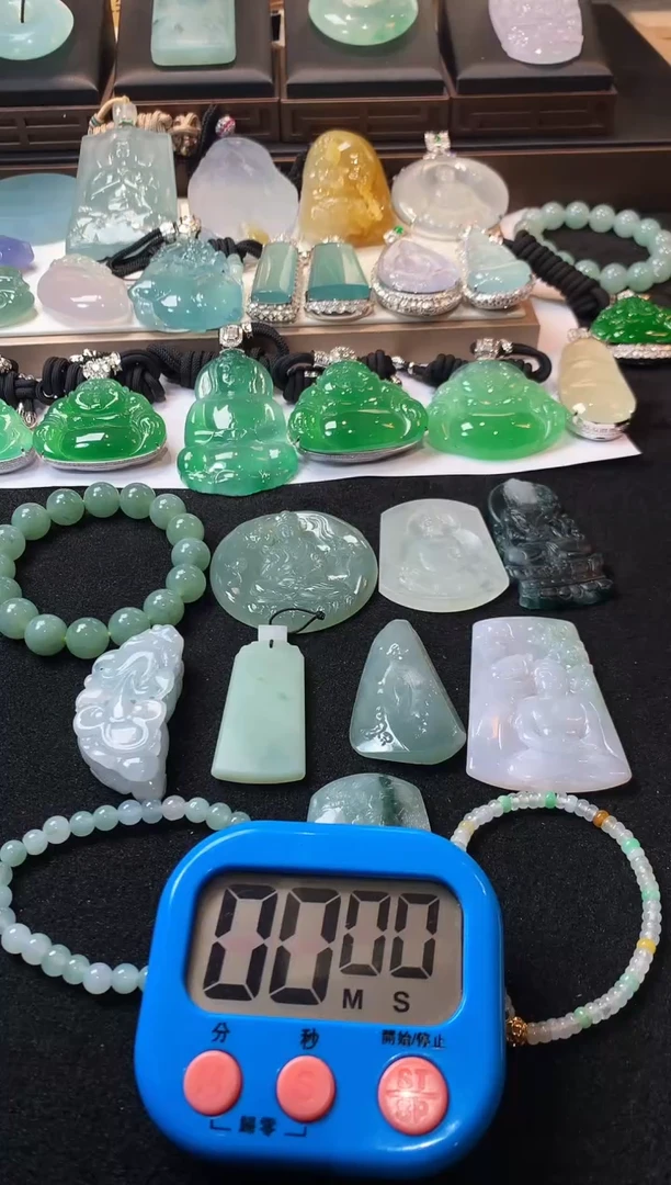 未镶嵌定制翡翠莫***～3906毛货不退不换