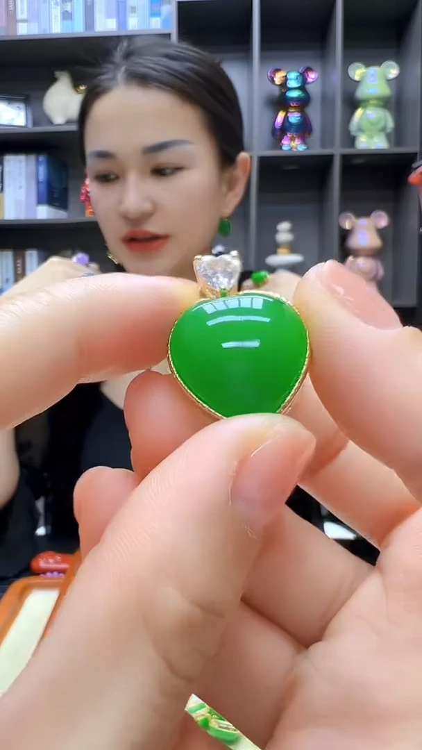 翡翠14K金镶嵌颈饰沉白diy劲饰