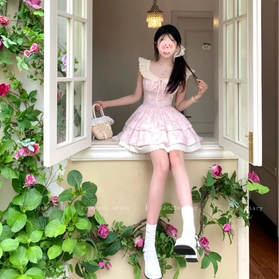 《樱织花翎》甜美小飞袖温柔碎花收腰连衣短裙