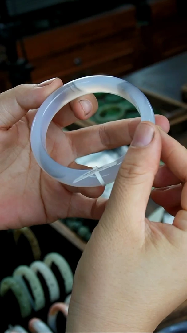 未镶嵌镯子玛瑙/玉髓15   58圈口