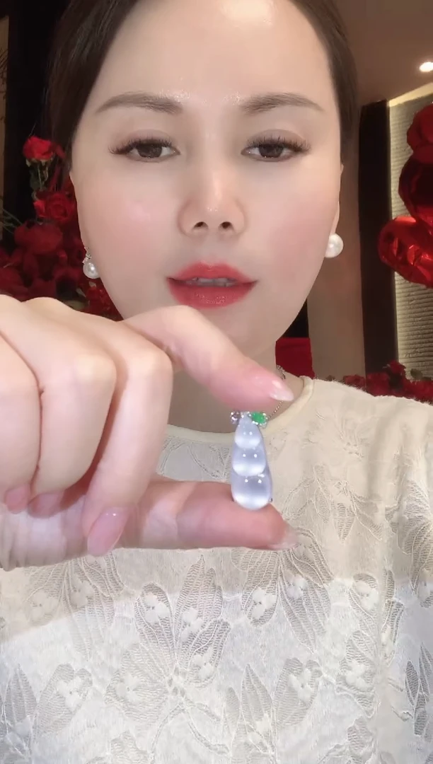 吊坠(不含链)18K金镶嵌翡翠A67