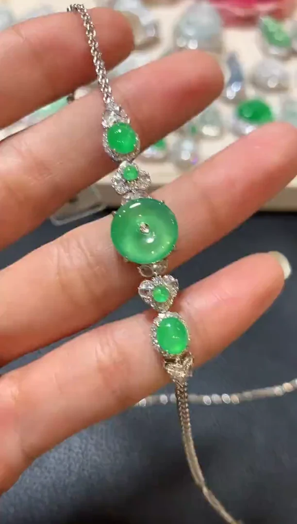 18K金镶嵌手链翡翠n220