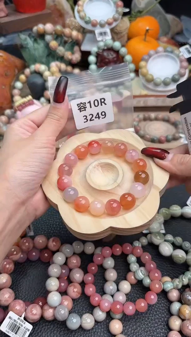 【闪购商品】石英质玉手链未镶嵌10R3249