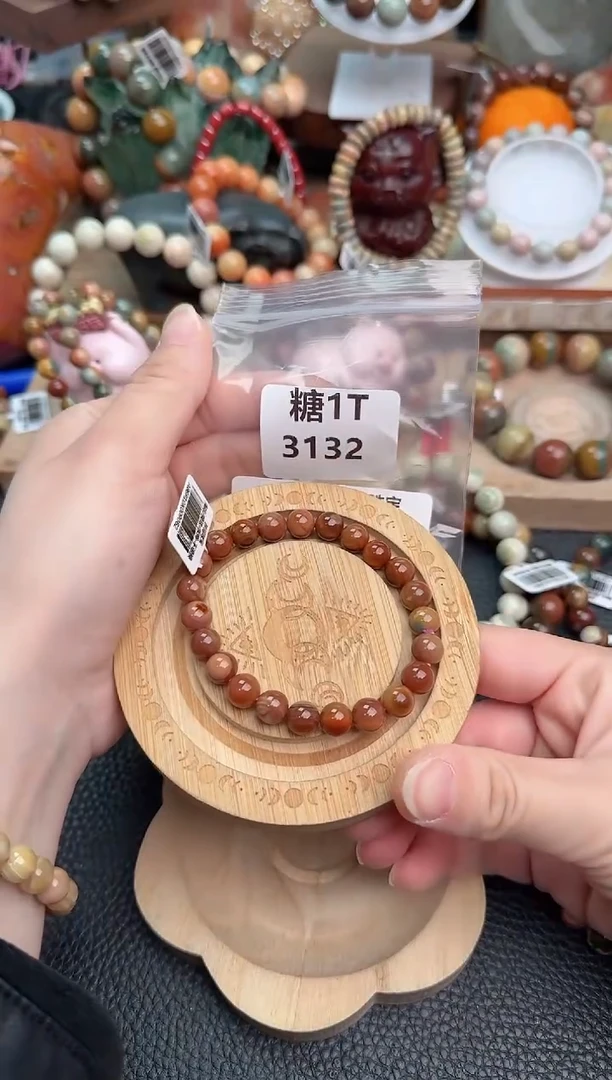 【闪购商品】石英质玉手链未镶嵌1T3132