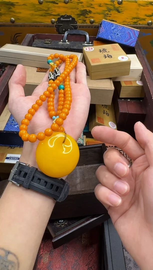 蜜蜡颈饰未镶嵌主播精品链接—————————大平安扣