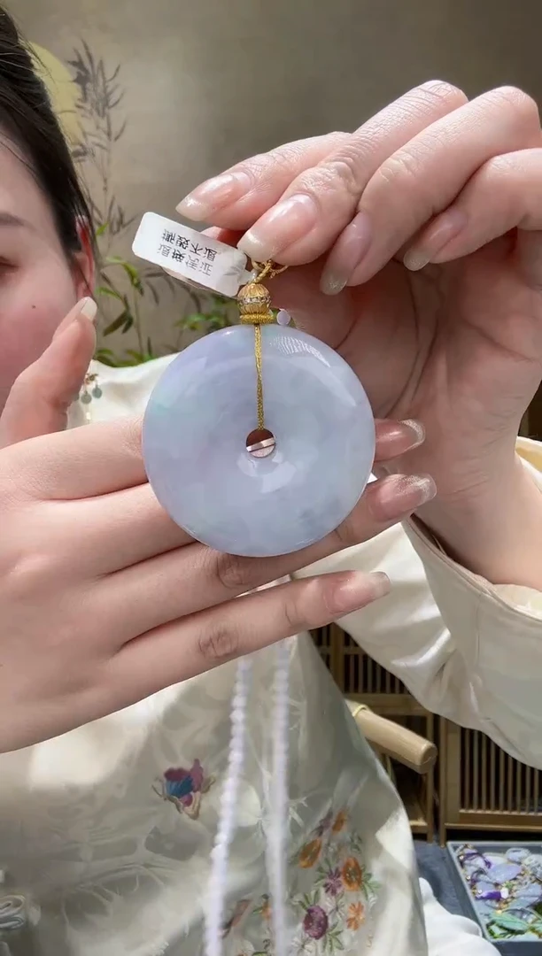 【闪购商品】翡翠颈饰未镶嵌吊坠