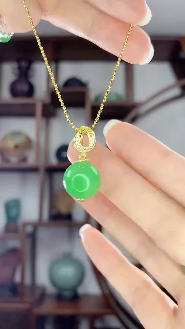 翡翠未镶嵌吊坠(赠链)单珠X2