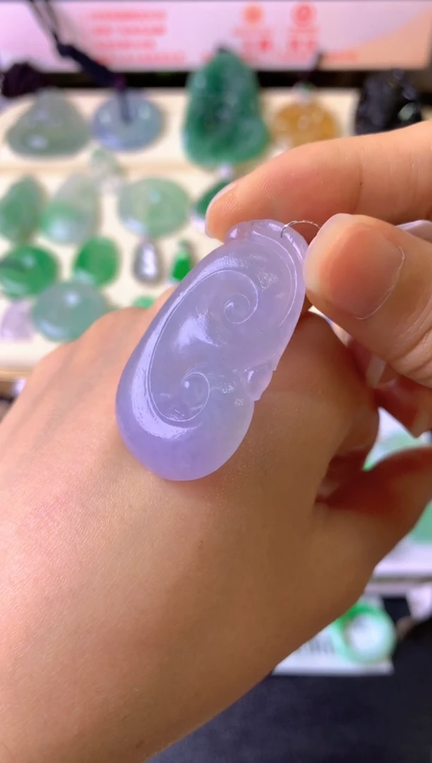 未镶嵌定制翡翠阿****子毛货抛光