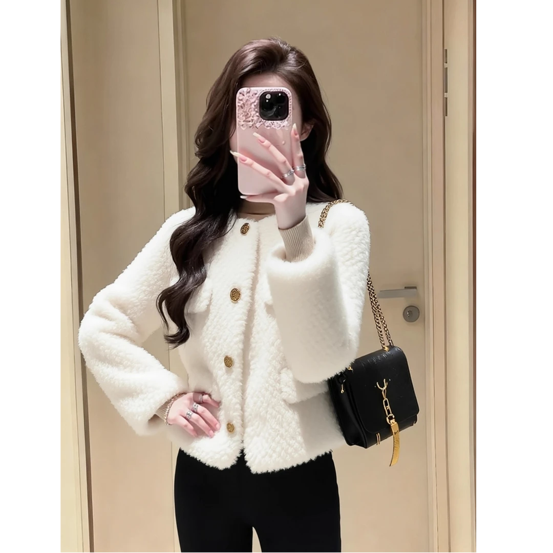 白色小香风外套女2025冬季新款绝美巨好看高端气质时髦感短款上衣