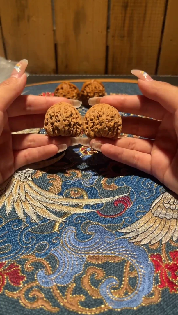 把件文玩核桃942密纹35