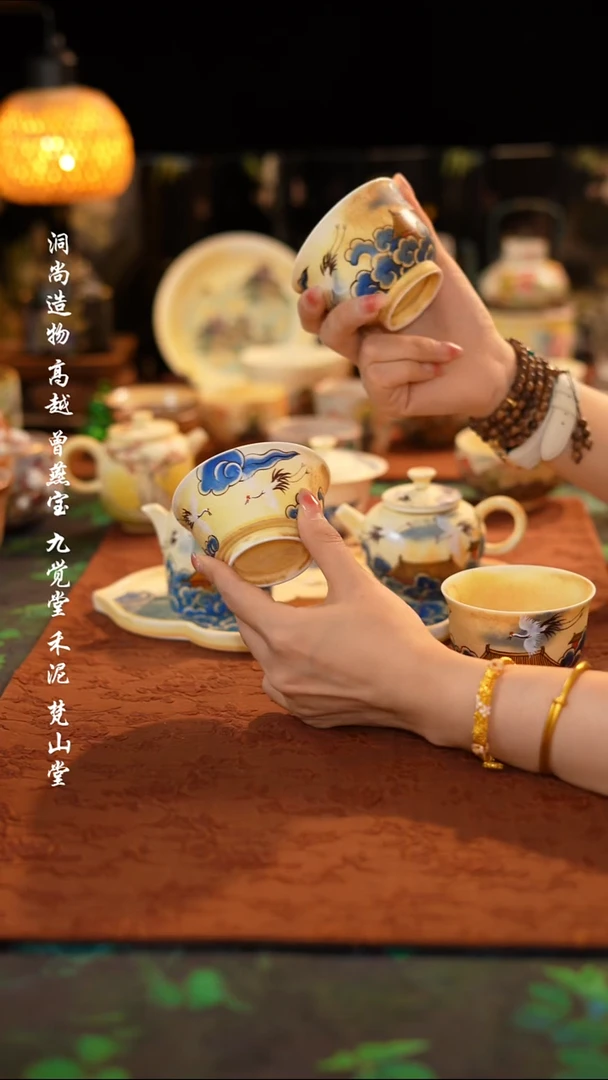 翼**风水母瓷板画·····