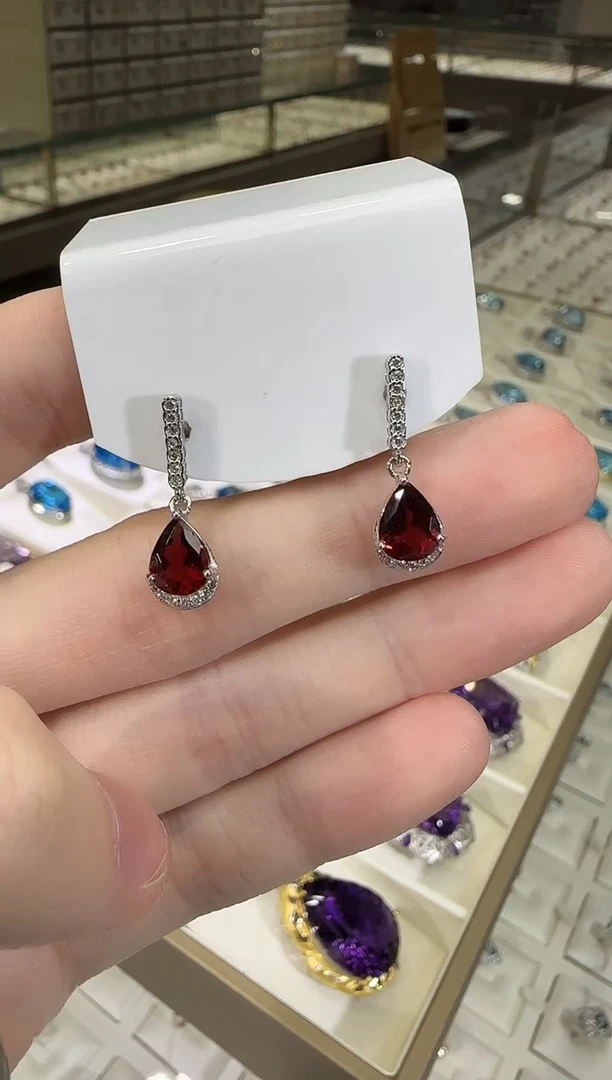 银S925镶嵌耳饰石榴石10*8mm耳坠