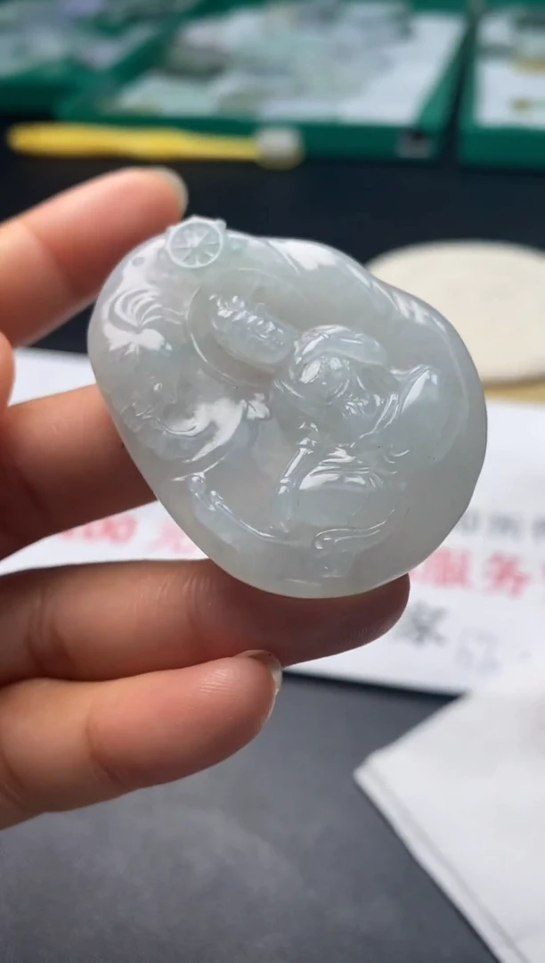定制翡翠未镶嵌翡翠毛货多样性发货发一个