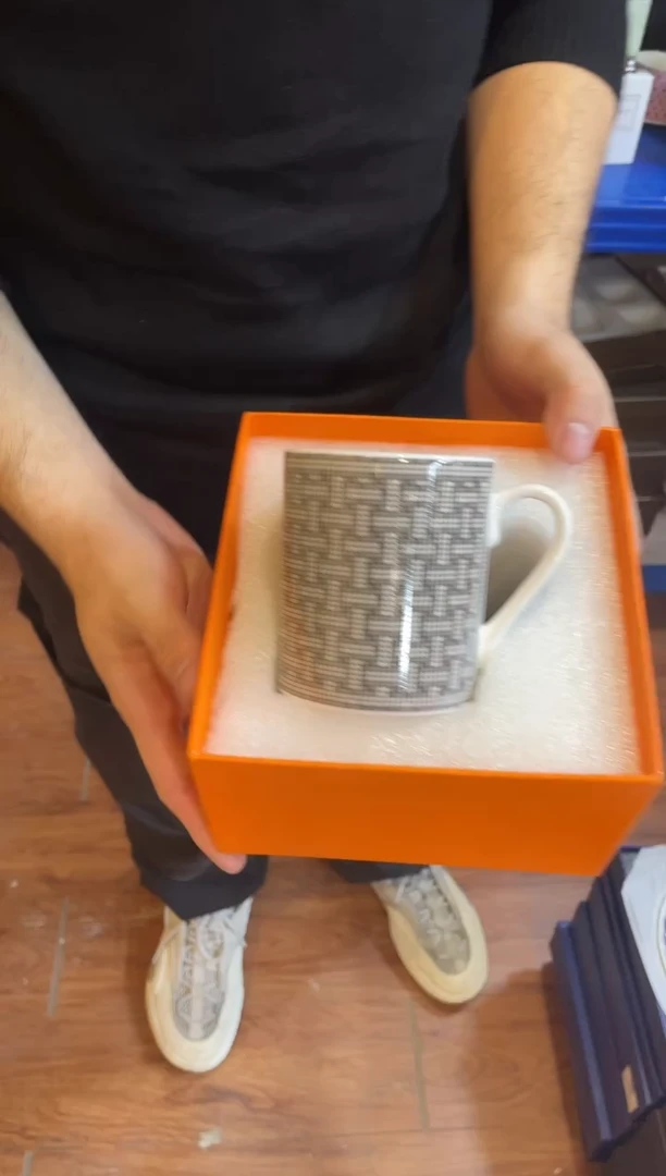 杯鸿辉家品牌瓷器，京东包邮！