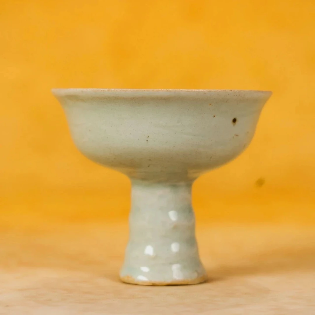 Lot  7         明  青白釉高足杯(6.26瓷杂拍卖)