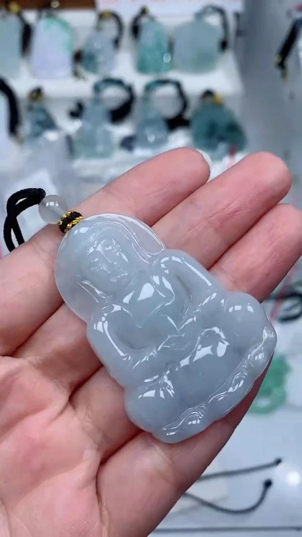 颈饰未镶嵌翡翠吊坠