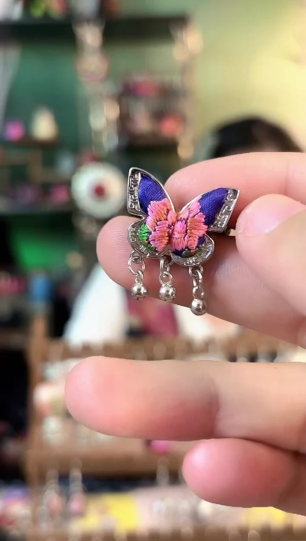 织绣彩云南阁非遗老绣599