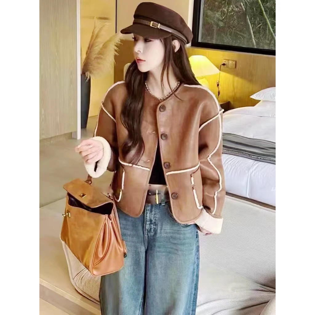 Y44090-XH小香风韩系设计女冬季新款气质时尚保暖宽松外套