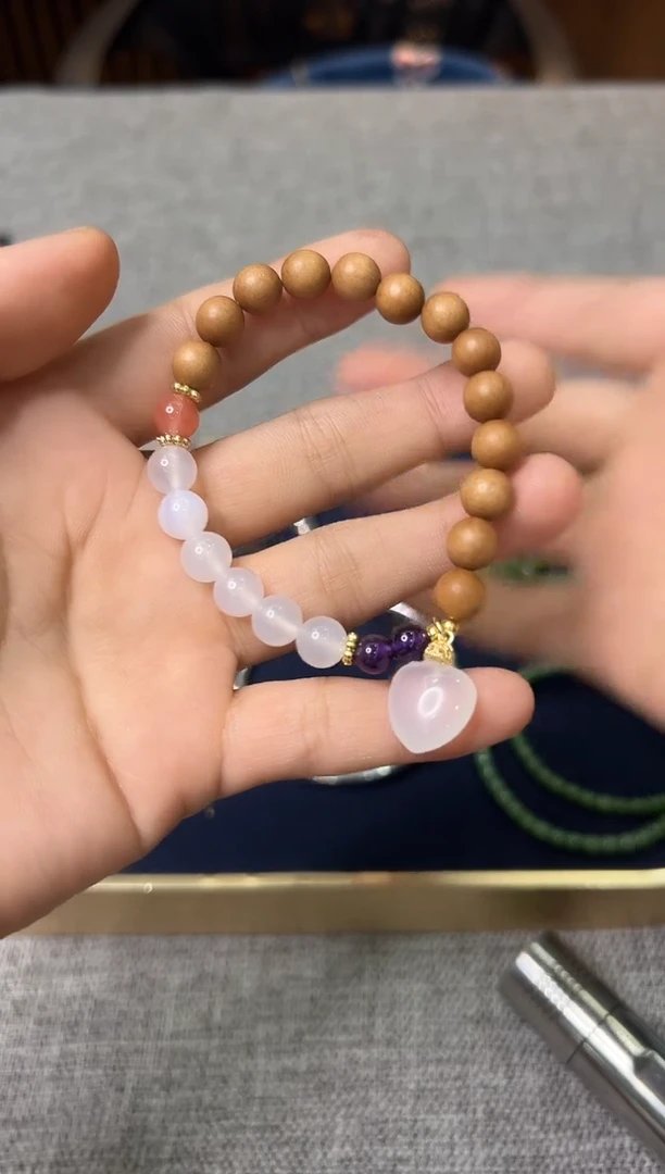 【闪购商品】玛瑙/玉髓手链未镶嵌102453-玉髓手串