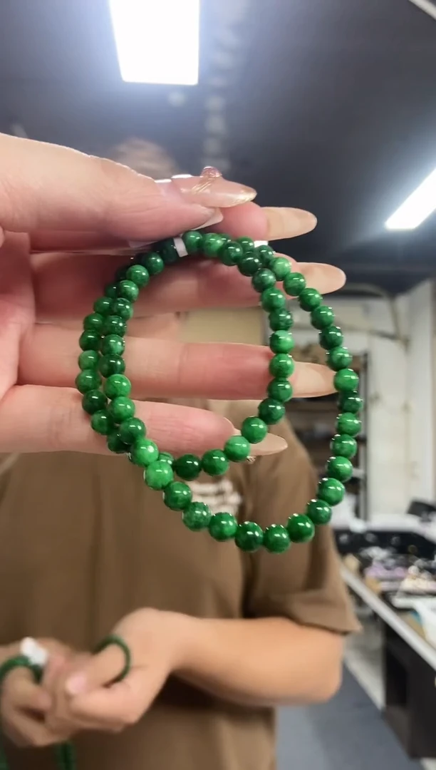 【闪购商品】翡翠手串未镶嵌多样性发其一颜色微差