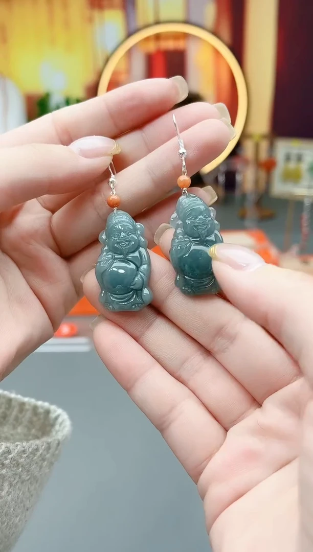 未镶嵌翡翠耳饰翡翠财神耳饰